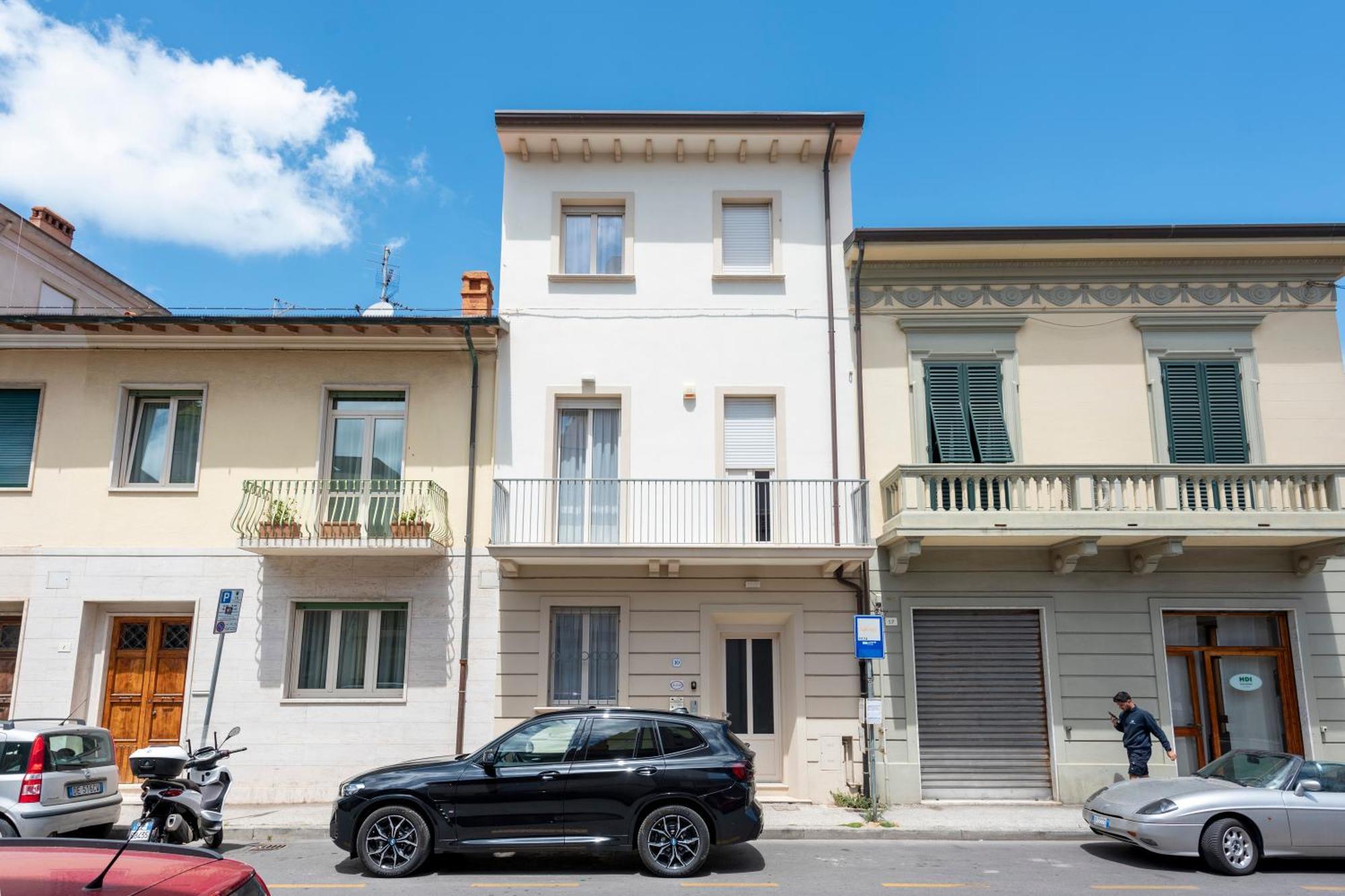 La Suite 2 Ondina Viareggio 200M From Sea - Happy Rentals 外观 照片